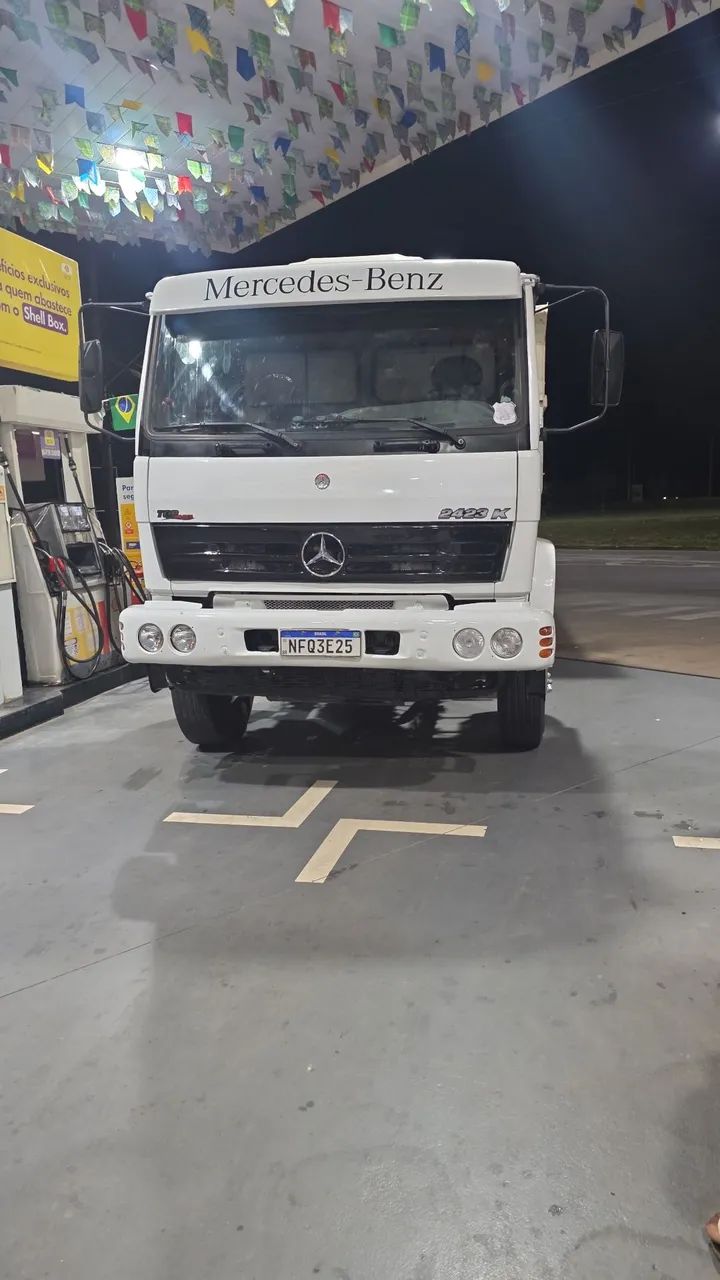 Caçambas 2423 e 2831 axor traçadas.