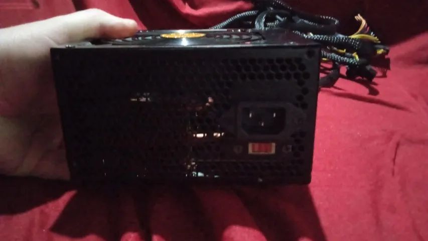 Fonte Gamer 500W Funcionando perfeitamente. - Foto 4
