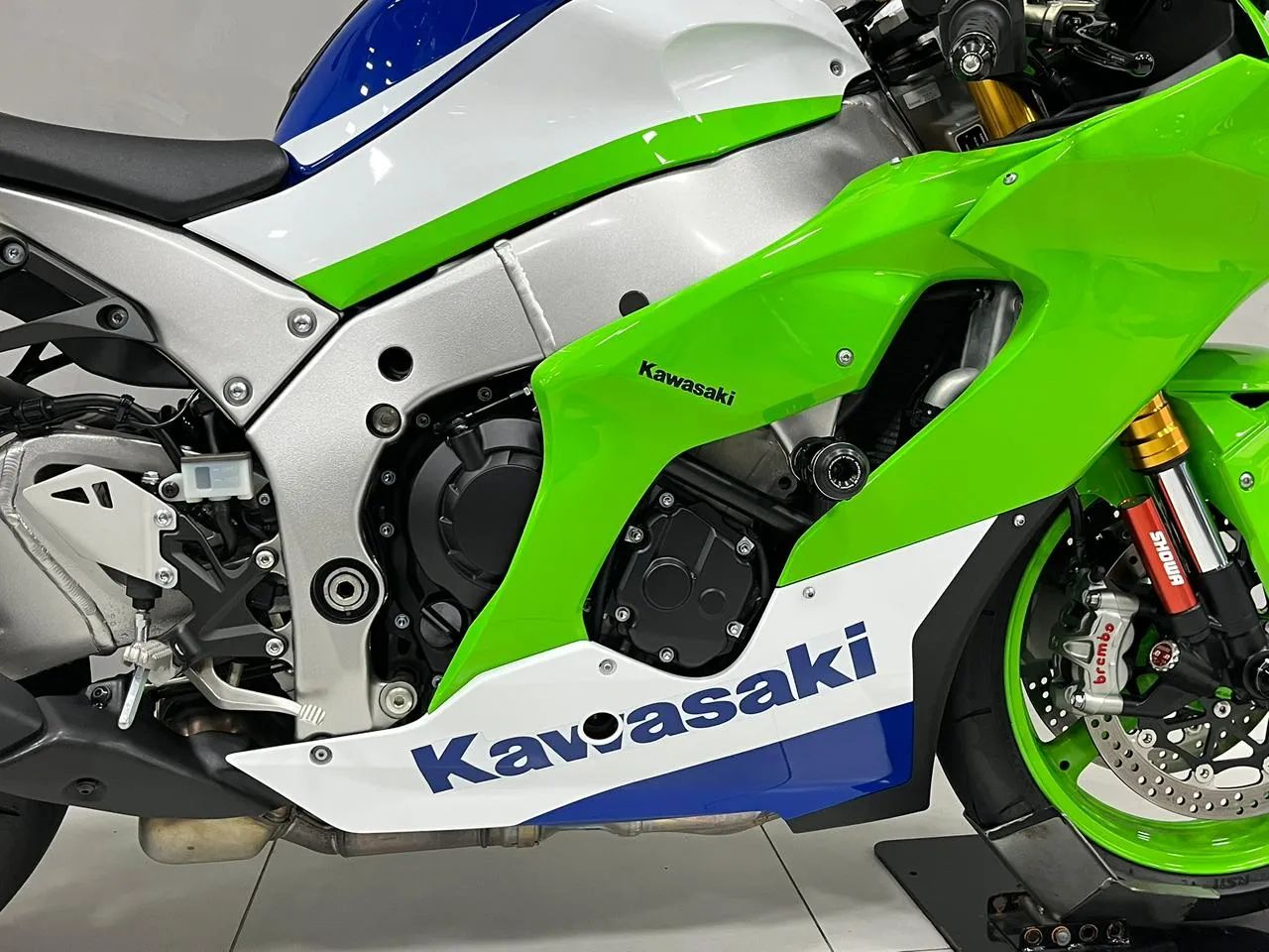 Kawasaki Zx-10/ Zx-10r 1000cc 2024 - 1493758582 | OLX
