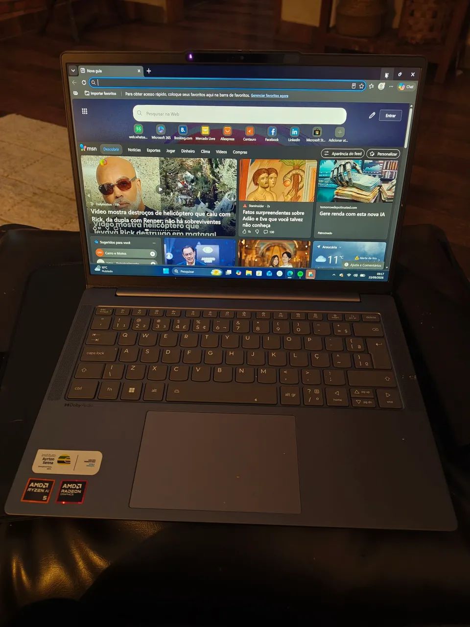 Notebook Lenovo NOVÍSSIMO  - Foto 2