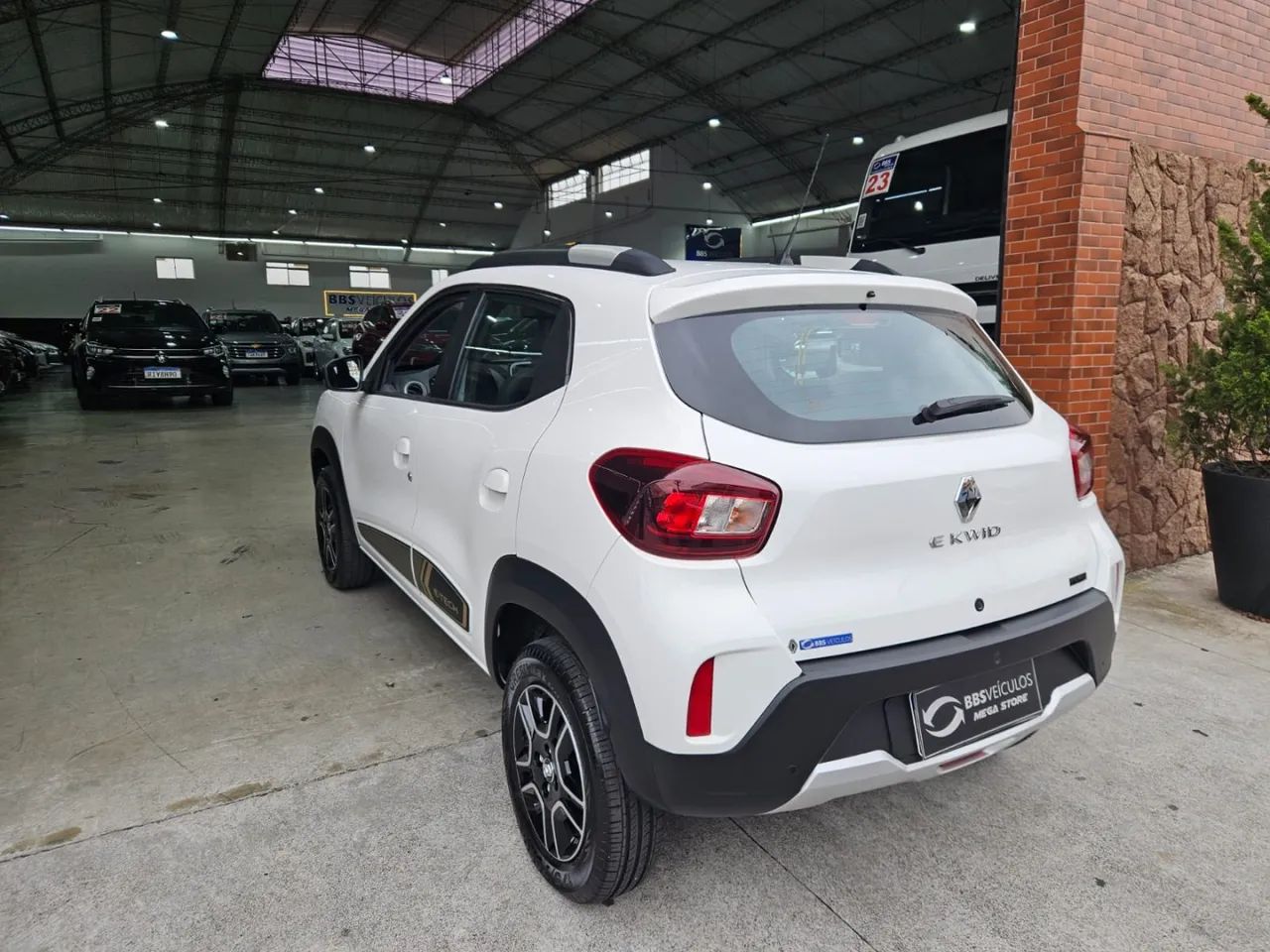 Renault Kwid Intense (elétrico) 2024 - Foto 8