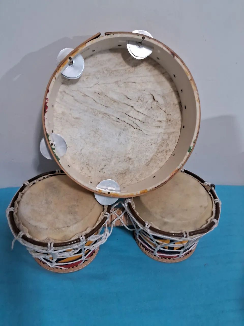 Bongo e pandeiro artesanal couro - Foto 2