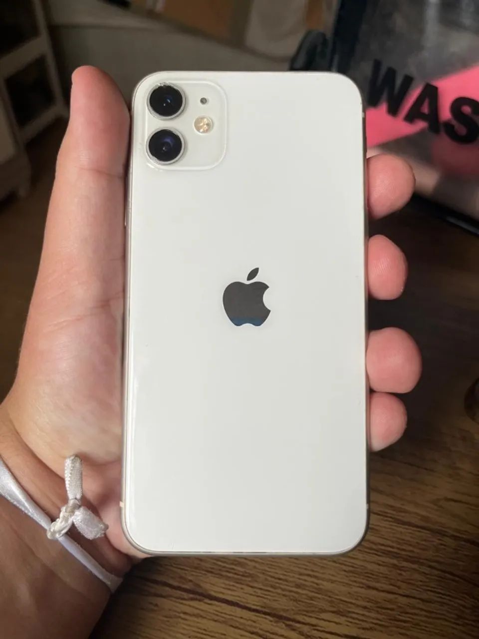 IPHONE 11 - 128GB - BRANCO - Foto 2