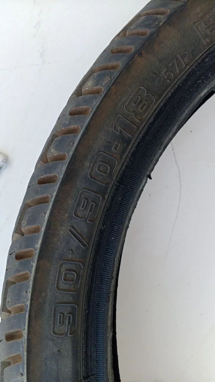 Pneus  - Foto 2