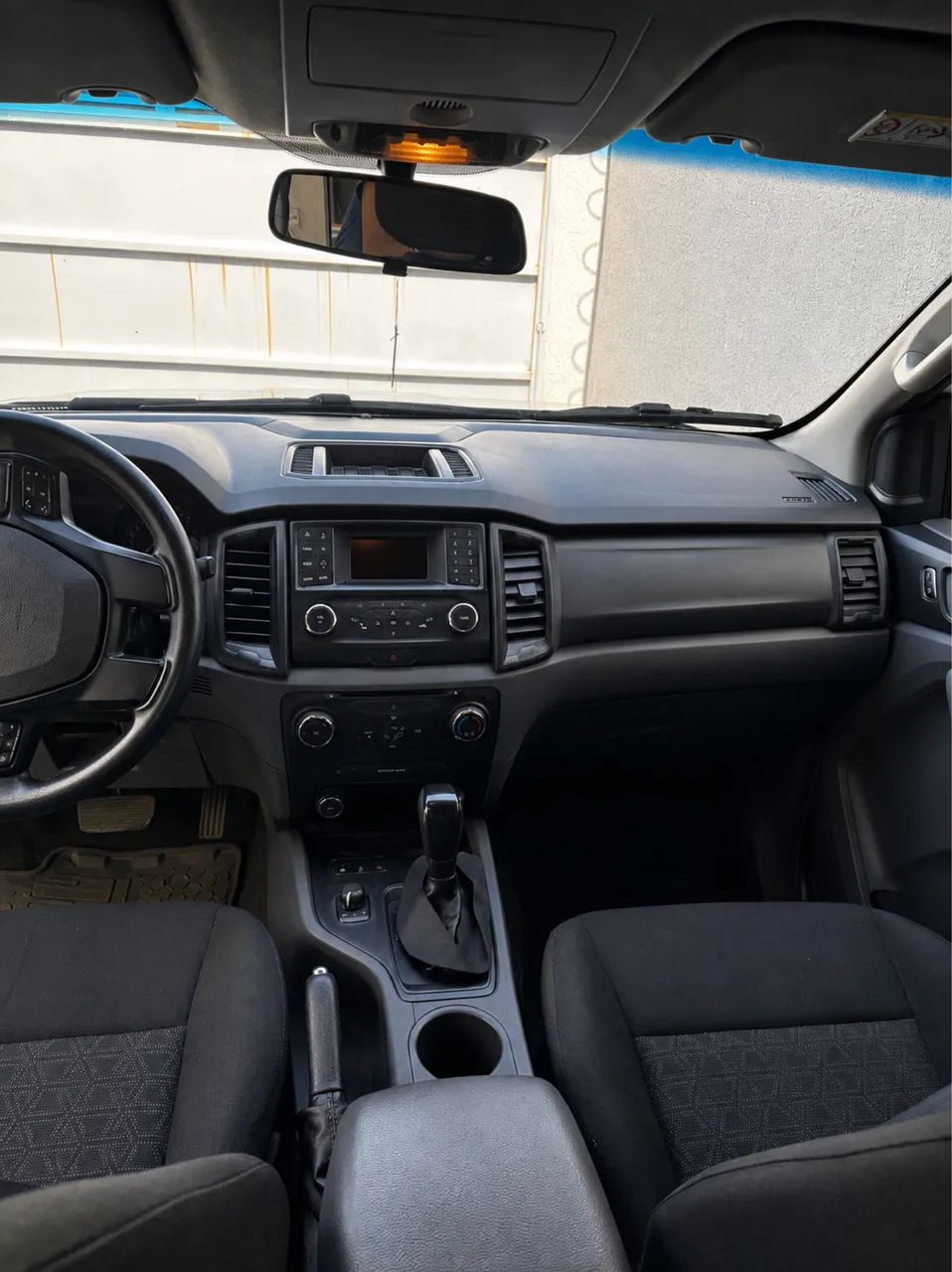 Ford Ranger XLS 2.2 4X4 CD Diesel Aut. 2017 - Foto 2