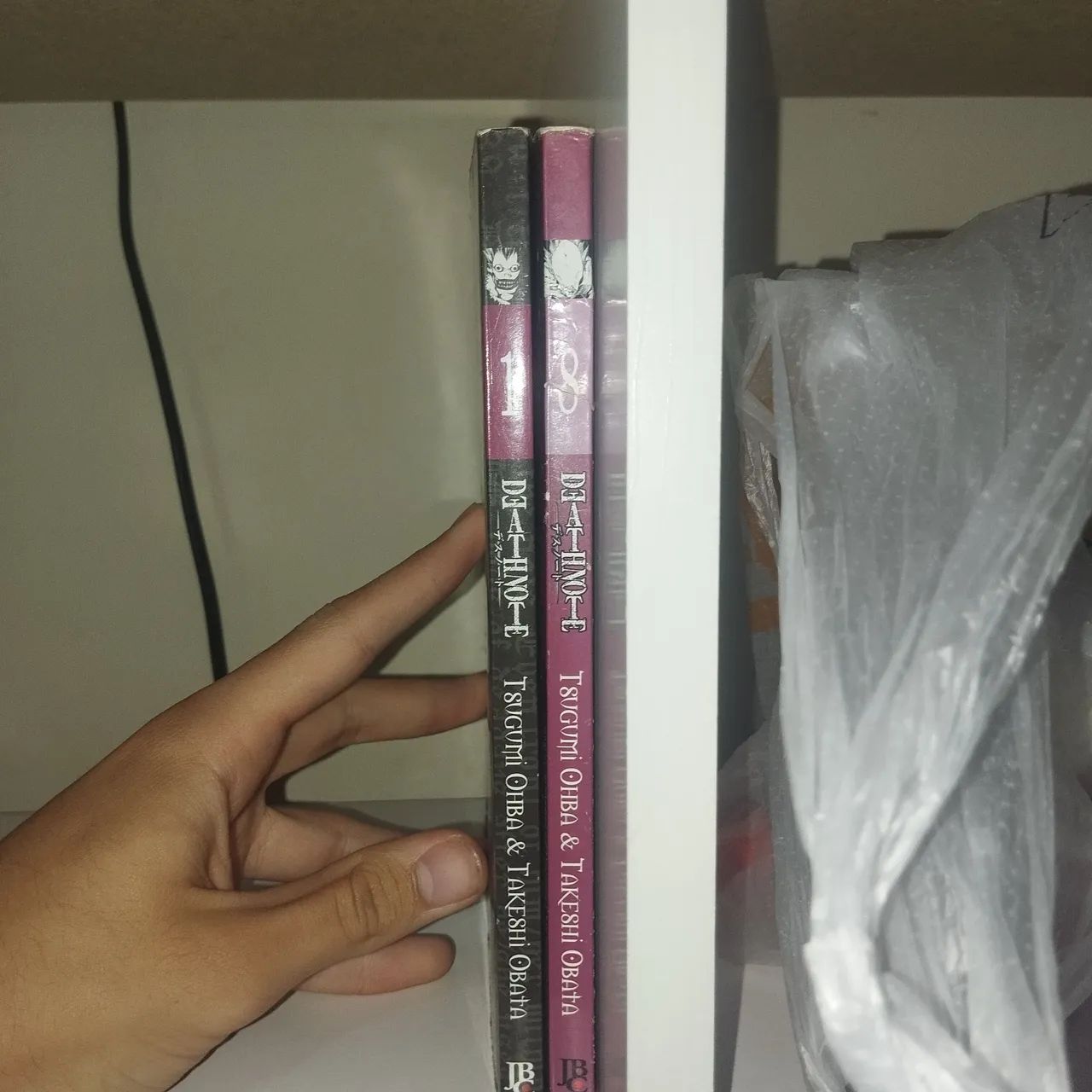 Death note antigo Volume 1 e 8 - Foto 3