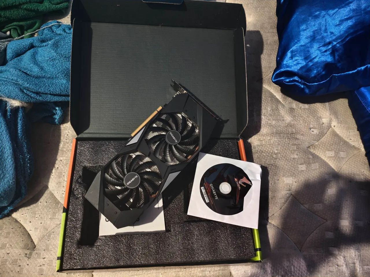 Rtx 2060 super 8 GB original gigabyte - Foto 4