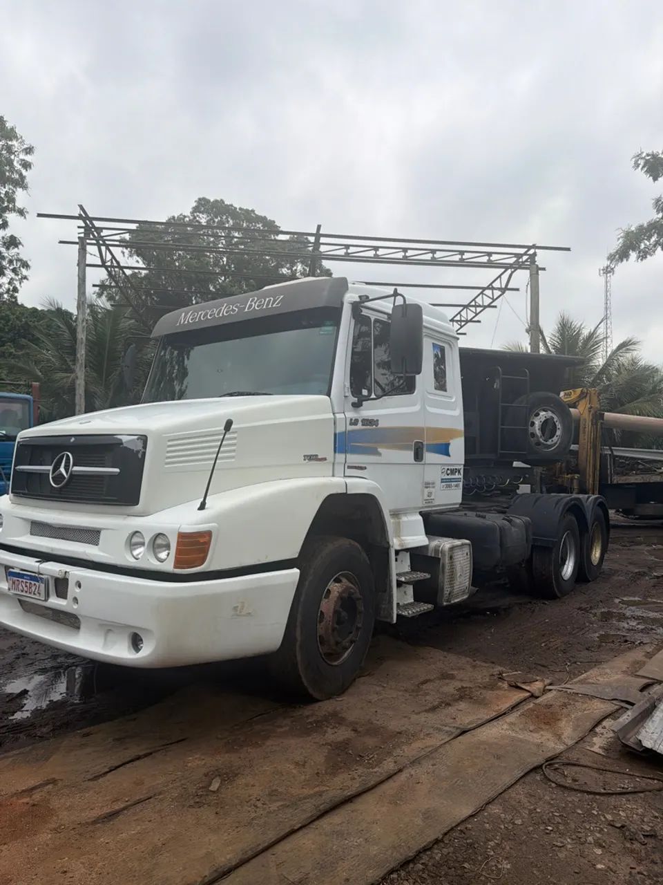 1634 com carreta