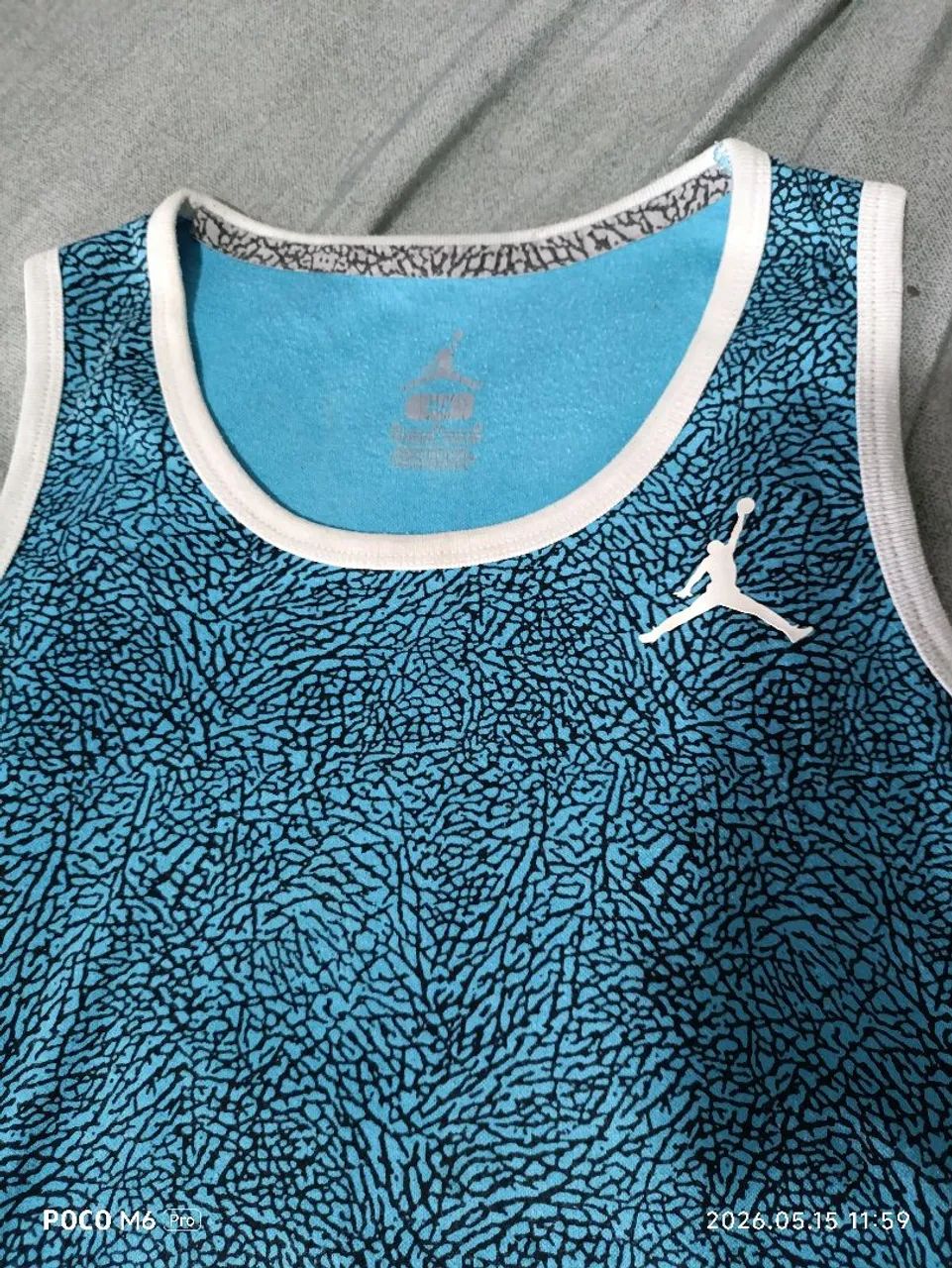 2 camisas Jordan veste PP - Foto 3