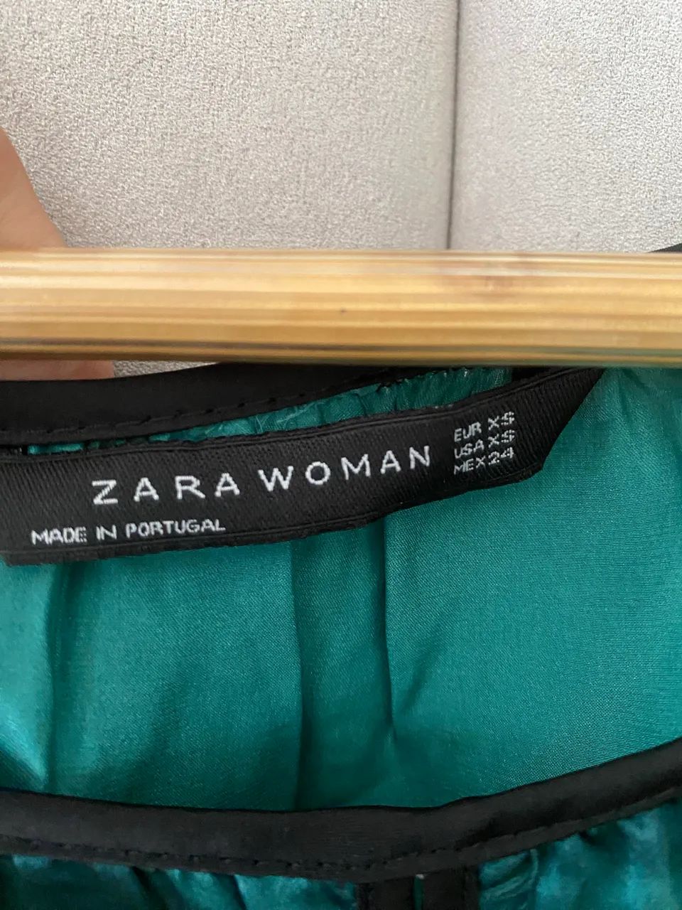 Vestido em seda verde Zara - Foto 4