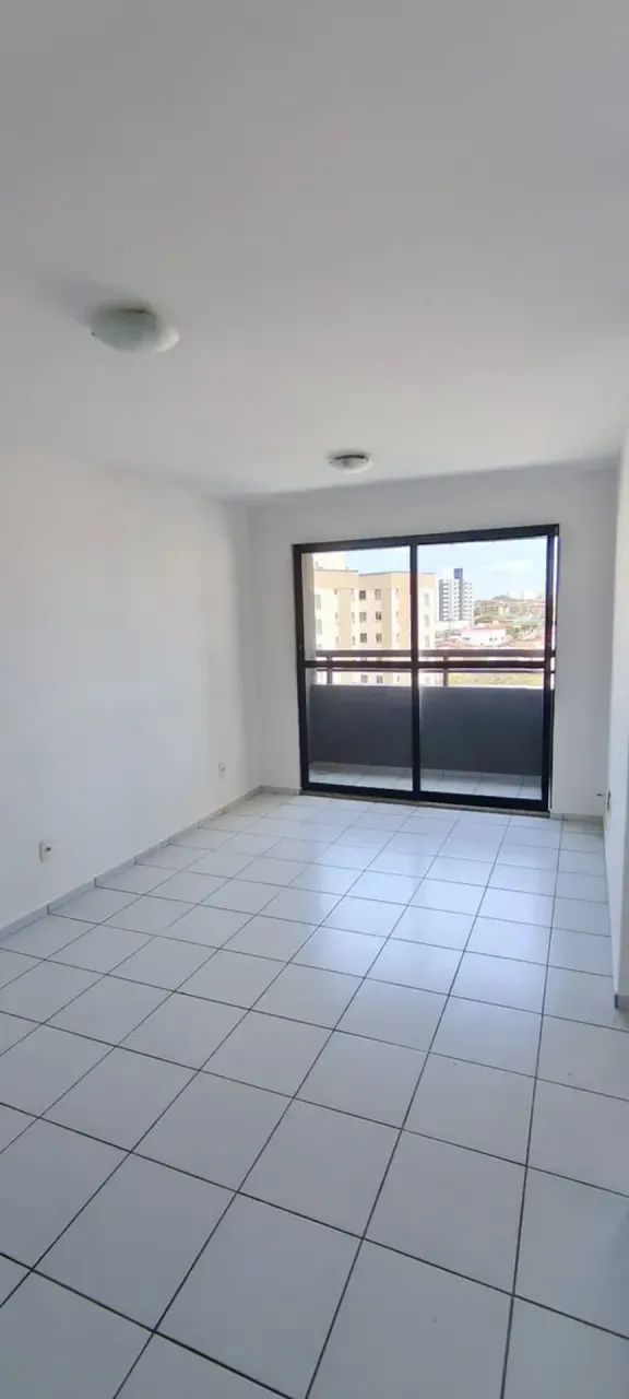Caminho das Dunas  Capim macio  2 quartos sendo uma suíte  2.500