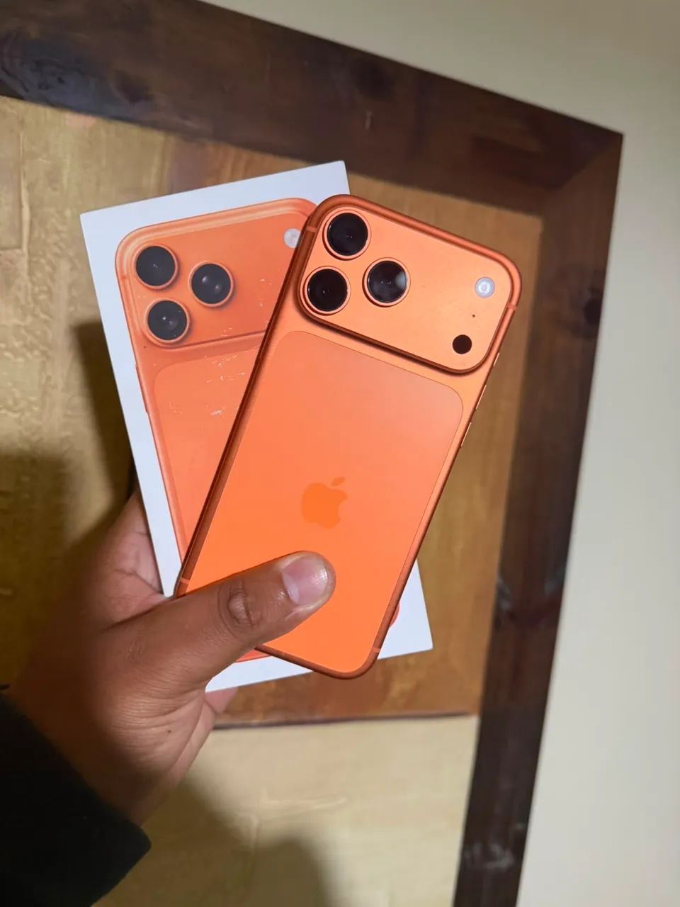 VENDO OU TROCO IPHONE 17 PRO MAX DE 256GB!