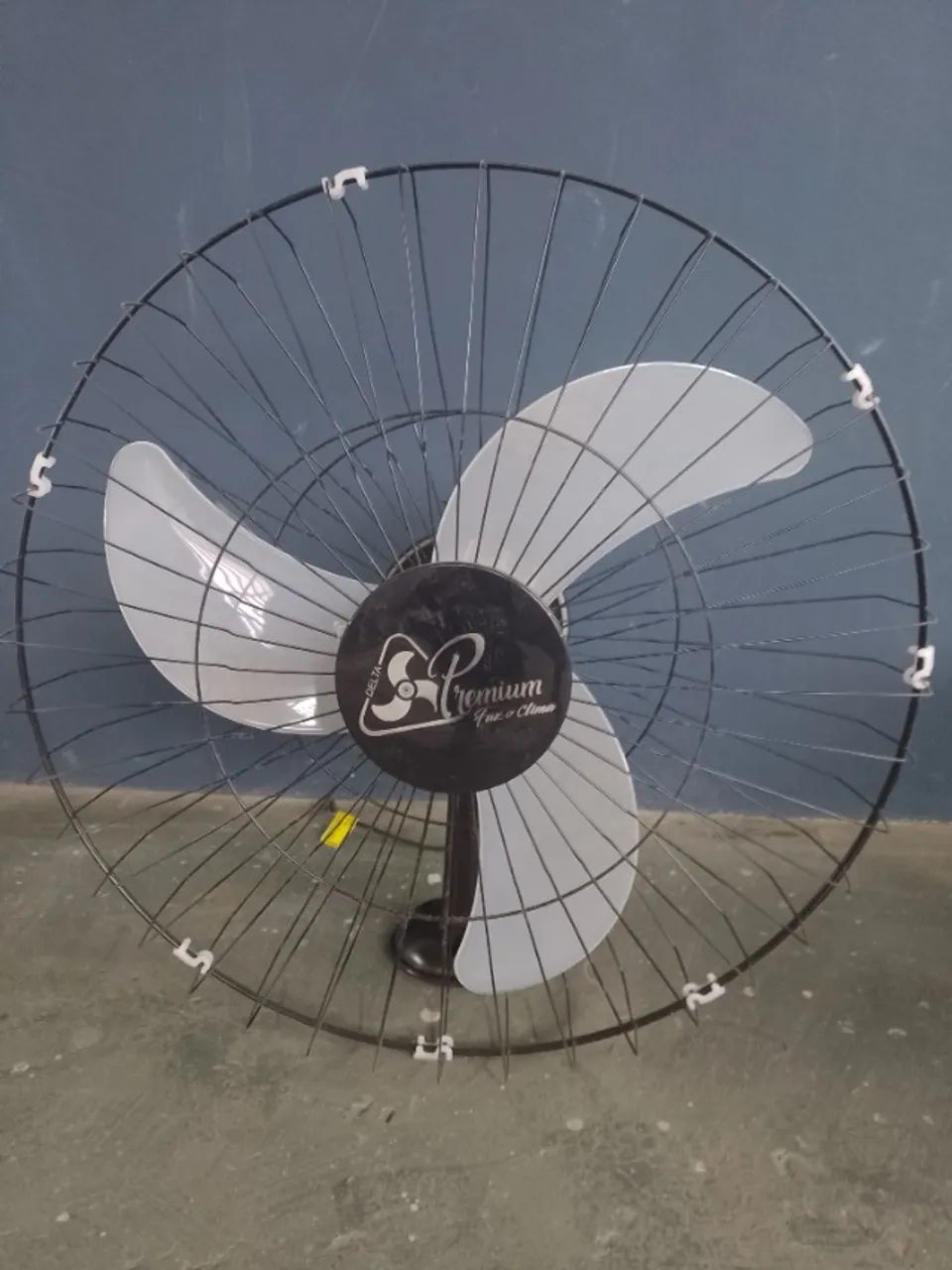 VENTILADOR DE PAREDE - BIVOLT 
