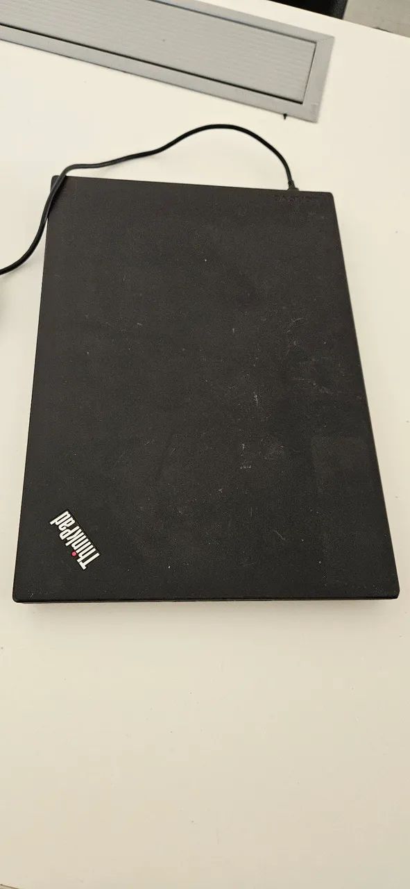 Notebook Lenovo T480 i5 8gb de RAM SSD 256gb - Foto 3