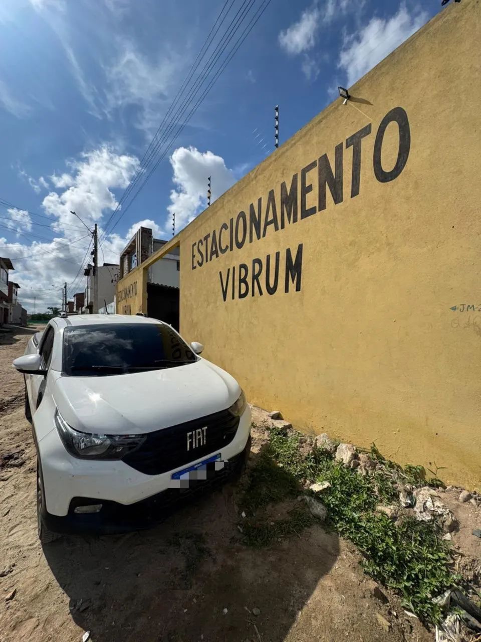 ESTACIONAMENTO NO BAIRRO JOÃO MOTA