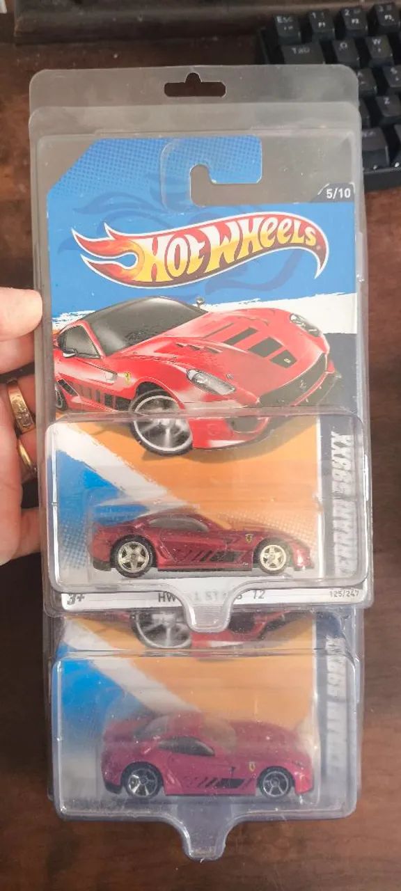 Ferrari 599XX hot Wheels STH - Super Thunt e regular - Hobbies e