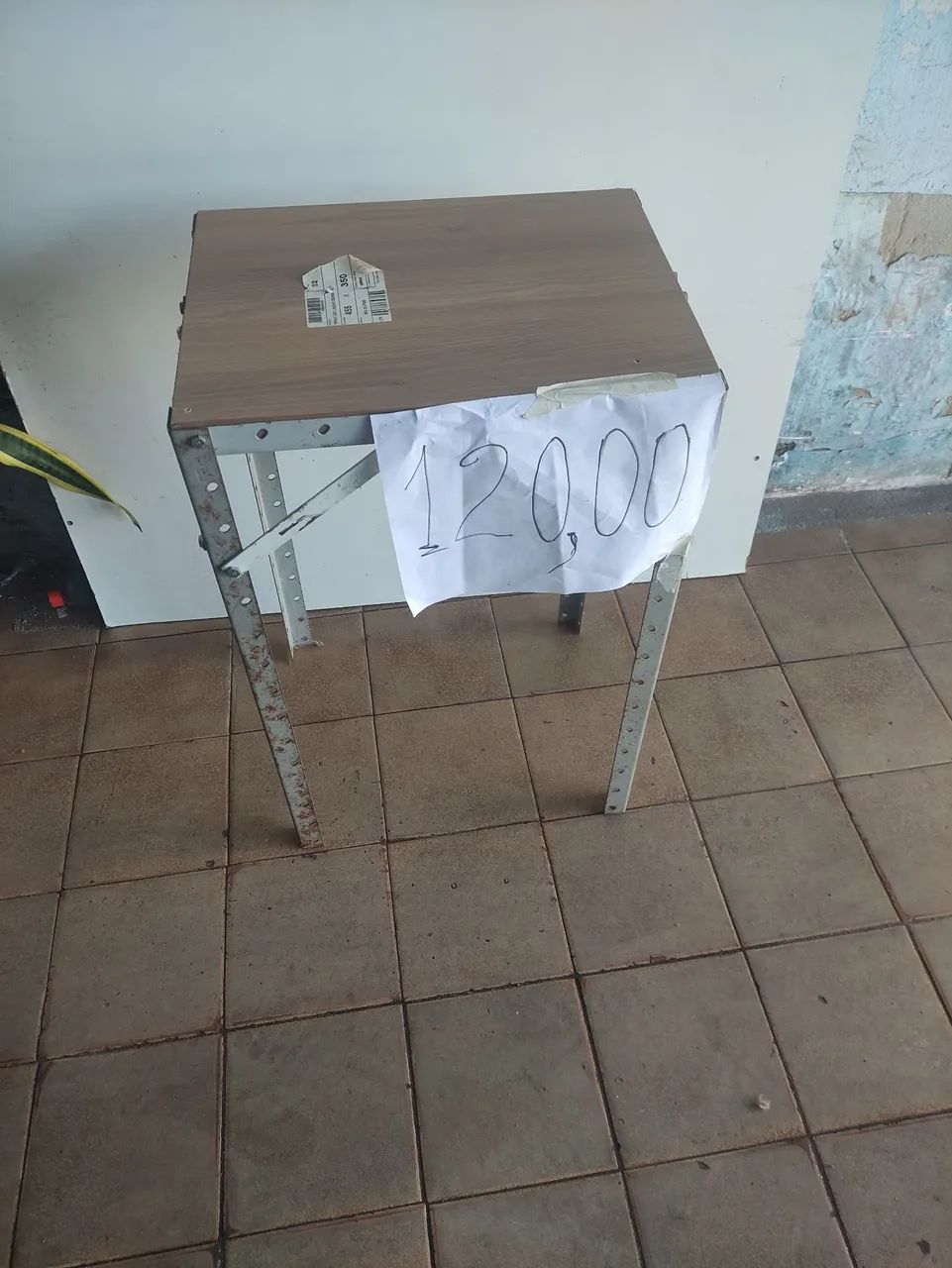 Mesa de canto para bebedouro,etc... - Foto 2