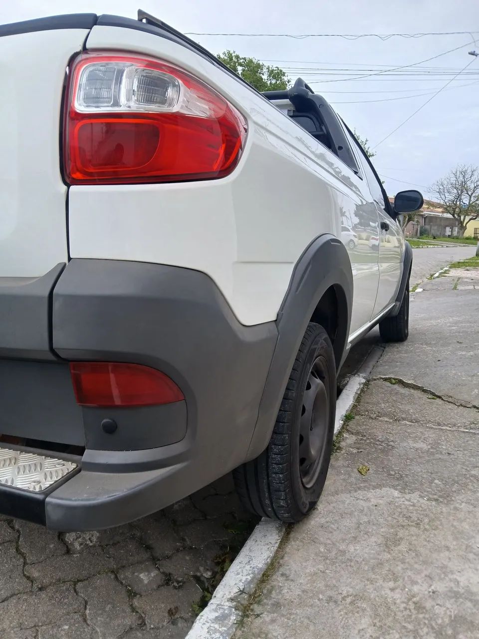 Fiat Strada Working Hard 1.4 Fire Flex 8V CS 2018 - Foto 3