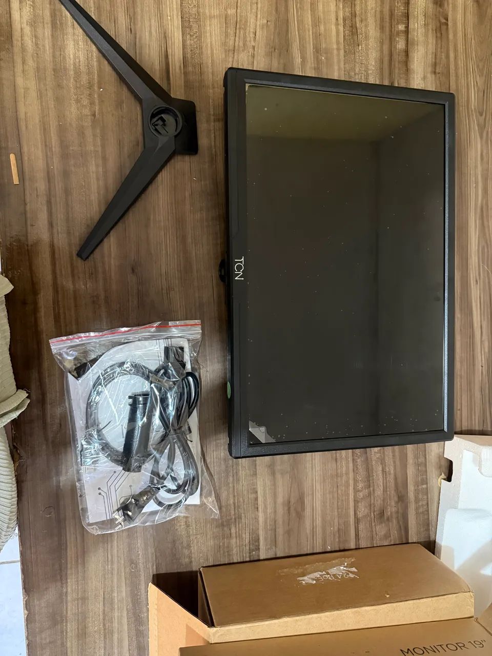 Monitor 19 TCN
