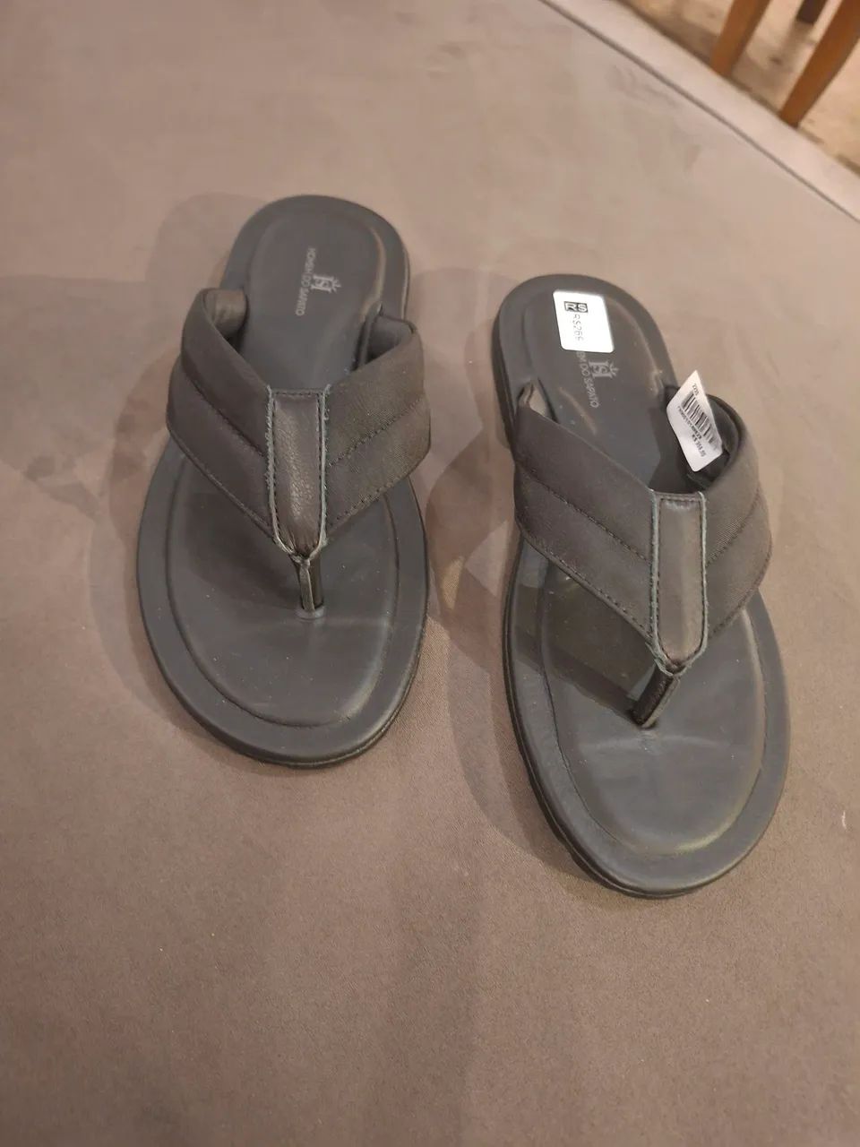 Chinelo de Couro (37, 39,39,41,42)
