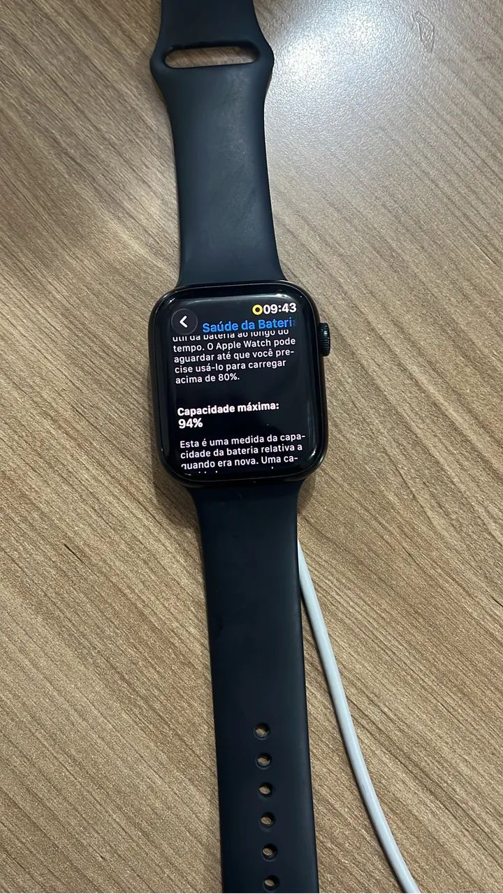 Apple Watch Series 8 GPS 45mm Original - Bateria 94% - Foto 3