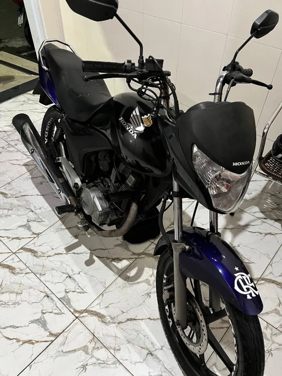 Titan 150 