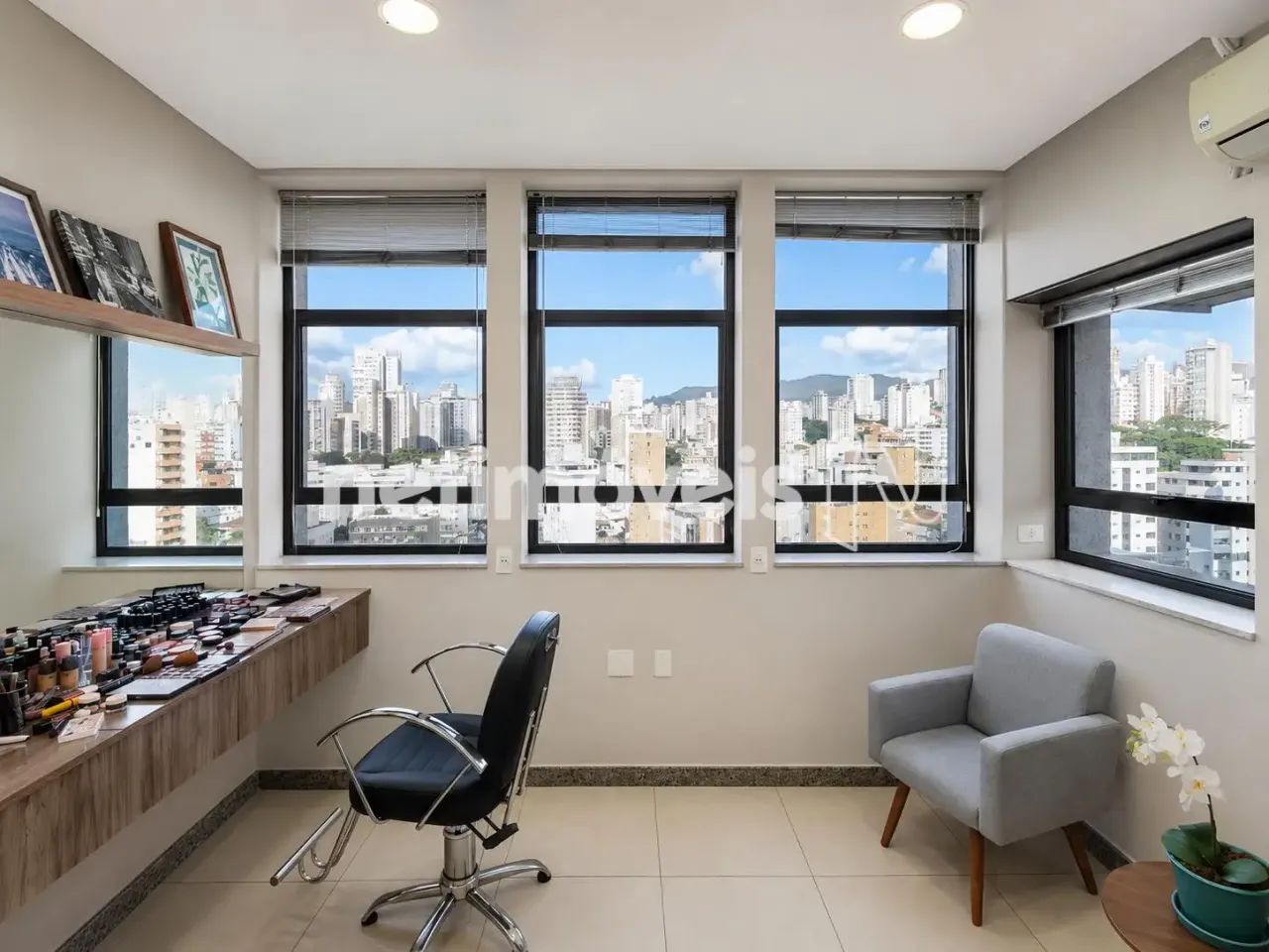 Sala Comercial Espetacular com Vista Panorâmica na Prudente!
