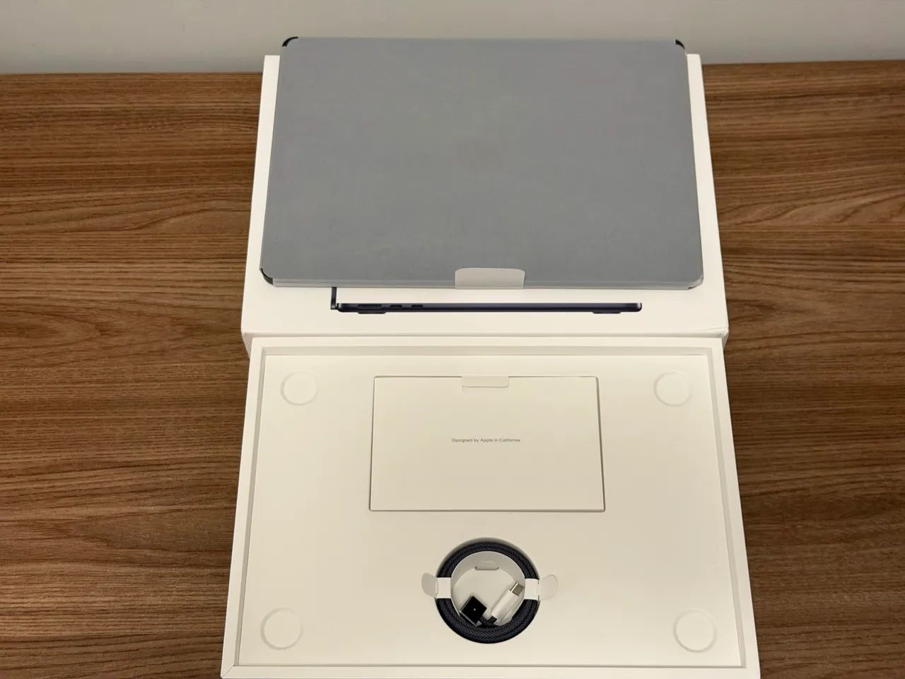 MacBook Air M3 8GB 256GB - Foto 4