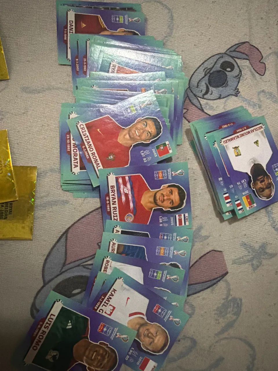 Figurinhas do álbum da copa de 2022 - Foto 3