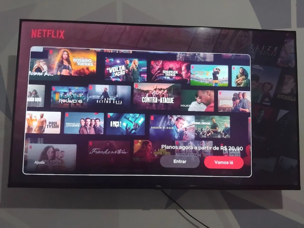 Tv smart 43 polegadas TCL 6 meses de uso  - Foto 3