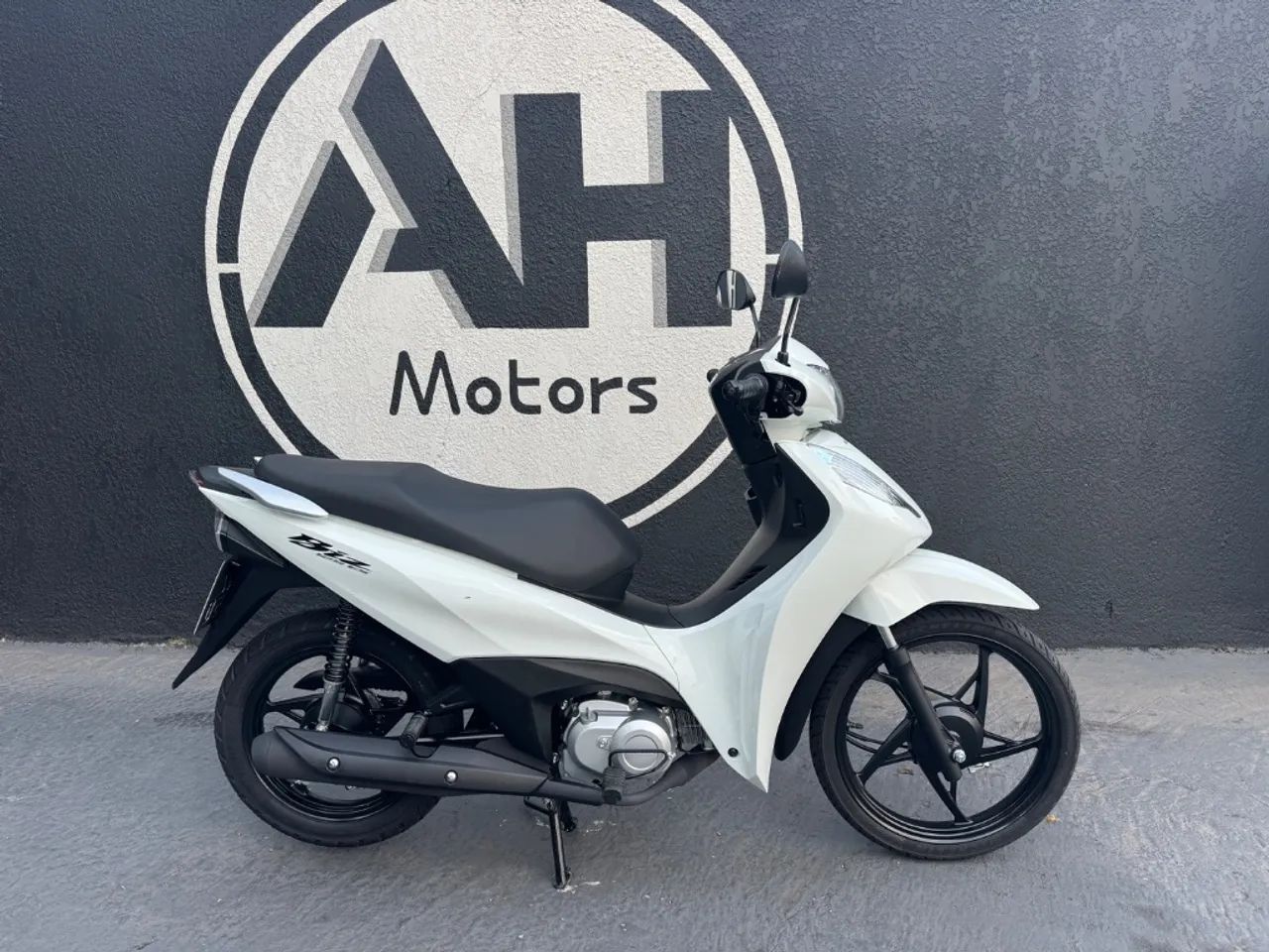 BIZ ES
