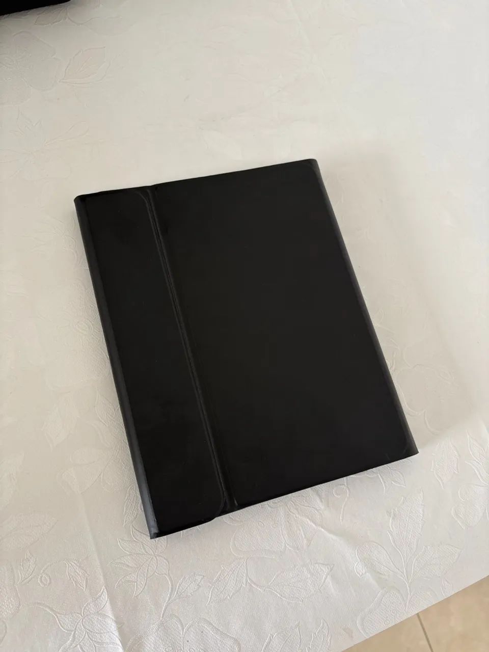 Capa com teclado IPad Air  - Foto 2