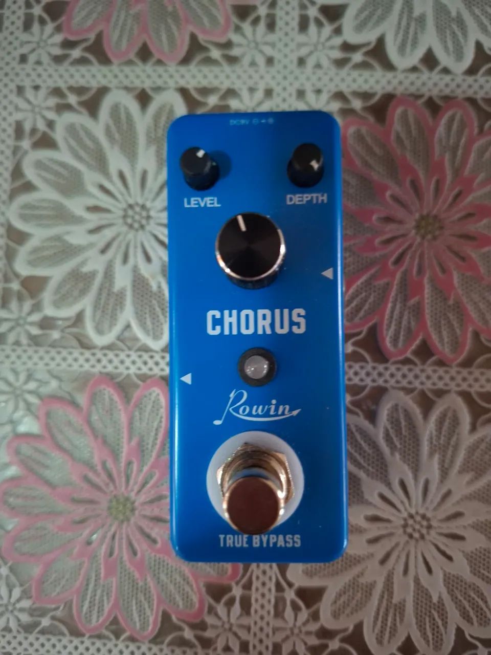 Pedal Chorus Rowin Analógico  - Foto 2