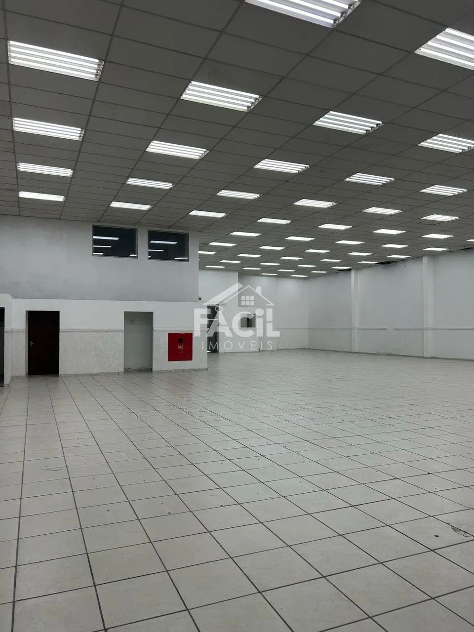 Galpão para Locação em Andorinhas, Vitória - 920m² - Foto 4