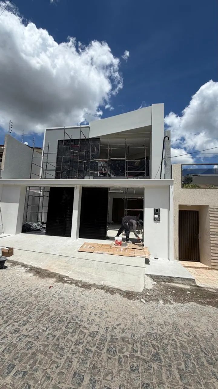 CASA À VENDA - AABB | VITÓRIA DE SANTO ANTÃO