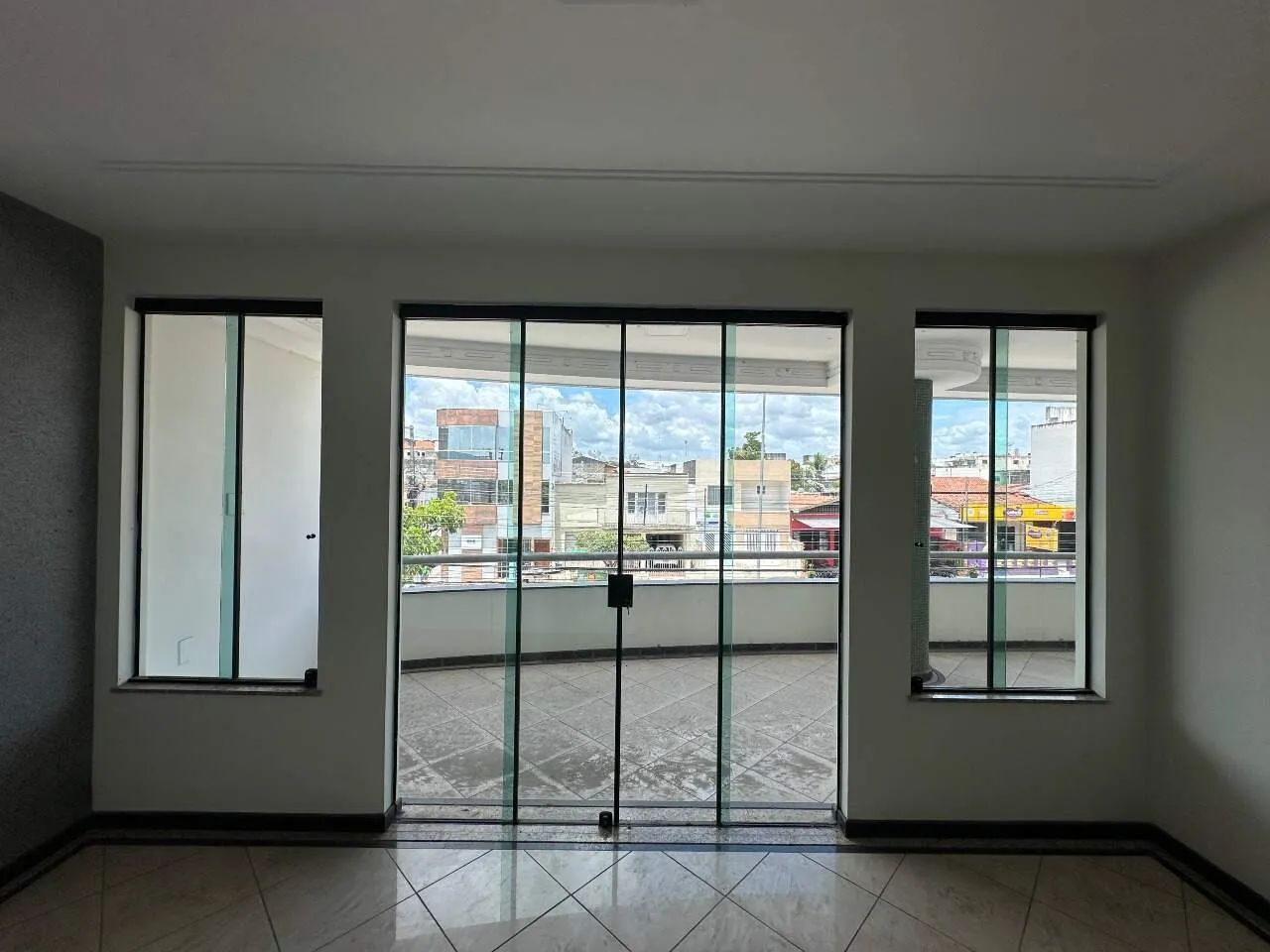 Salas Comerciais no 1°PAV para Aluguel em Itabaiana/SE - Foto 3