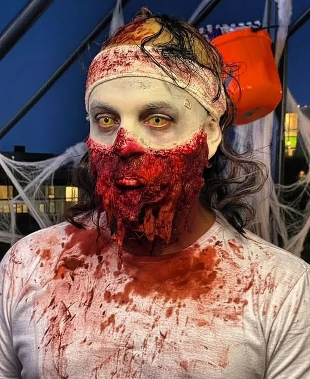 Maquiagem de terror realista 