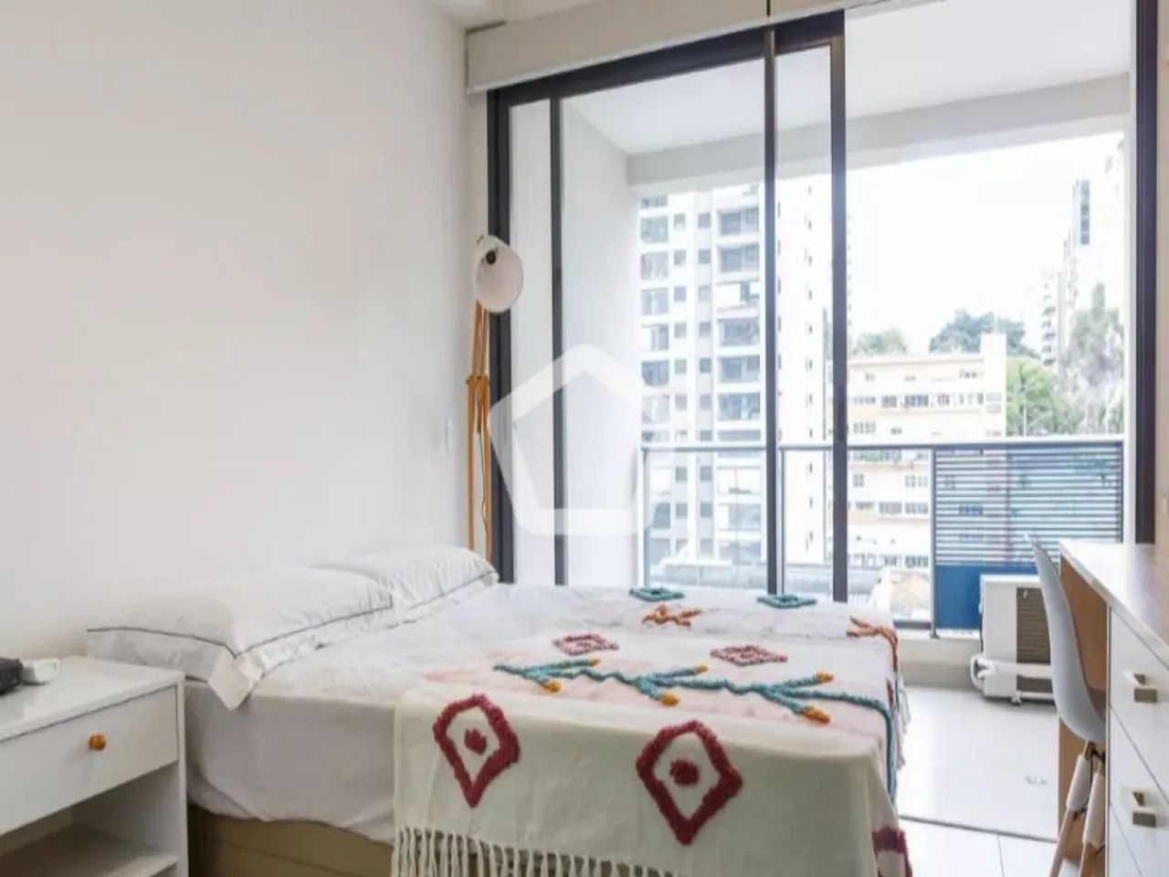 Apartamento em Cerqueira César