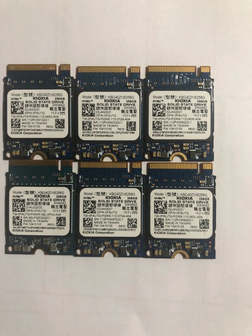 KIT 6x SSD NVMe 256GB KIOXIA  - Foto 3