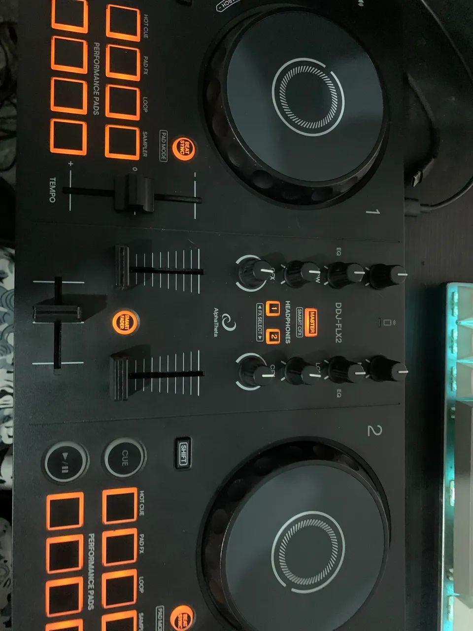 controladora DDJ-FLX2