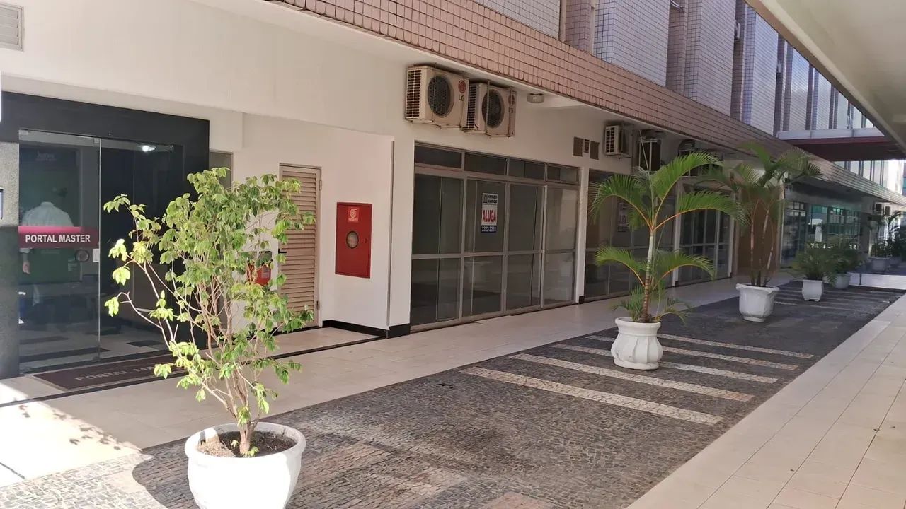 Loja Grande no Sudoeste CCSW 01 com Ar Condicionado  e  uma  vaga de  garagem