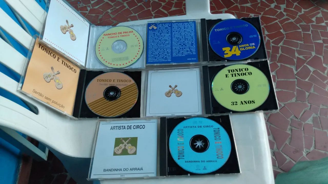 Kit 5 CDs originais tonico e Tinoco ótimo estado.  - Foto 5