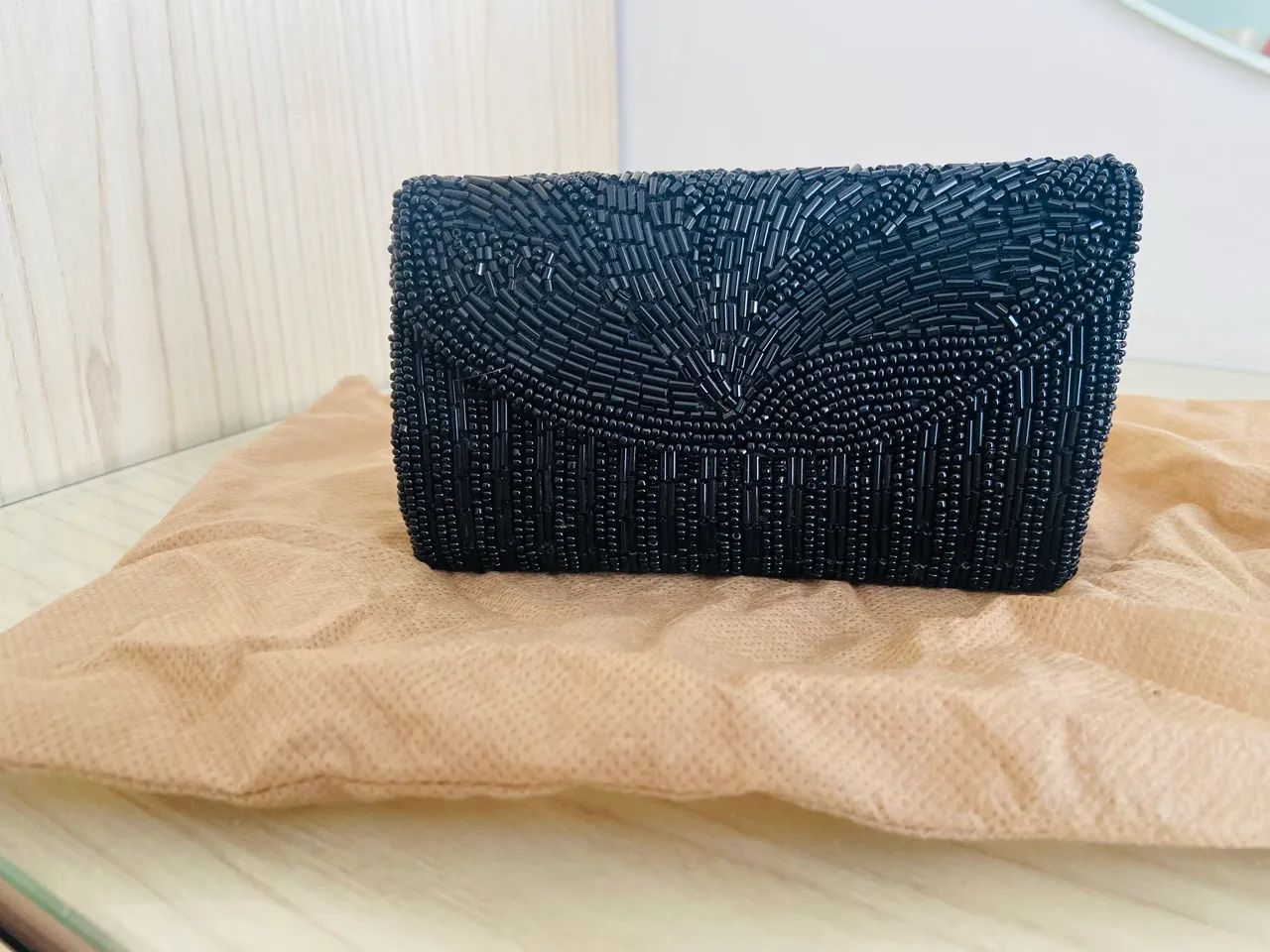 Clutch mini bordada em pedraria 14cmx9cm - Foto 2