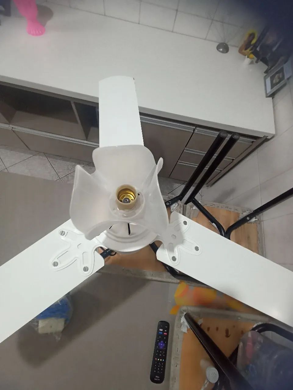 Ventilador de teto em perfeito estado 