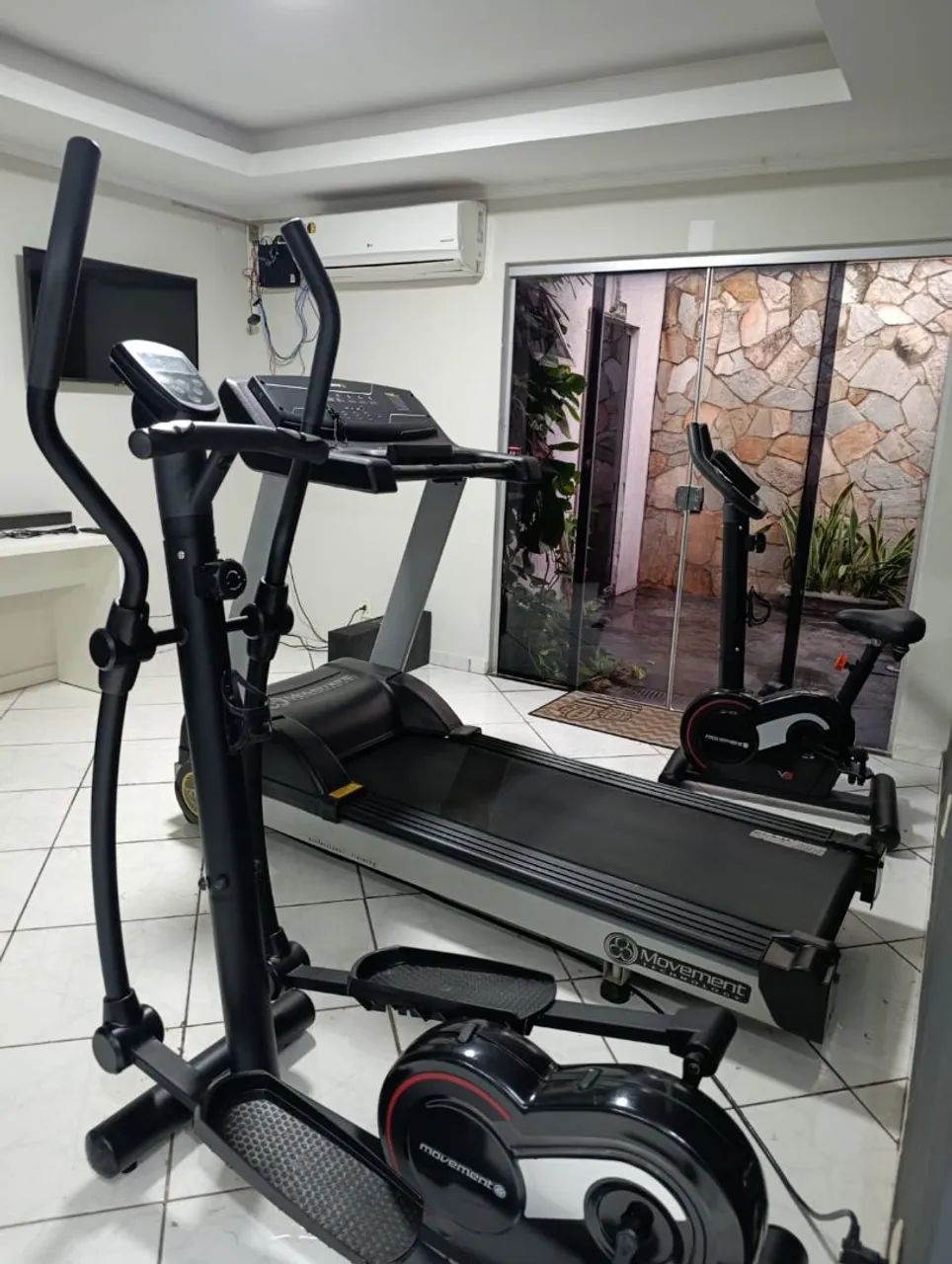 Vendo Studio de acadêmia 