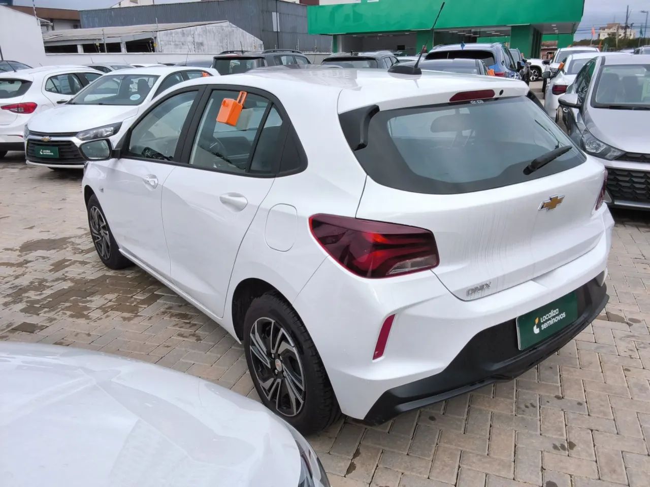 Chevrolet Onix Hatch 1.0 12V Flex Mec. 4P 2026 - Foto 5