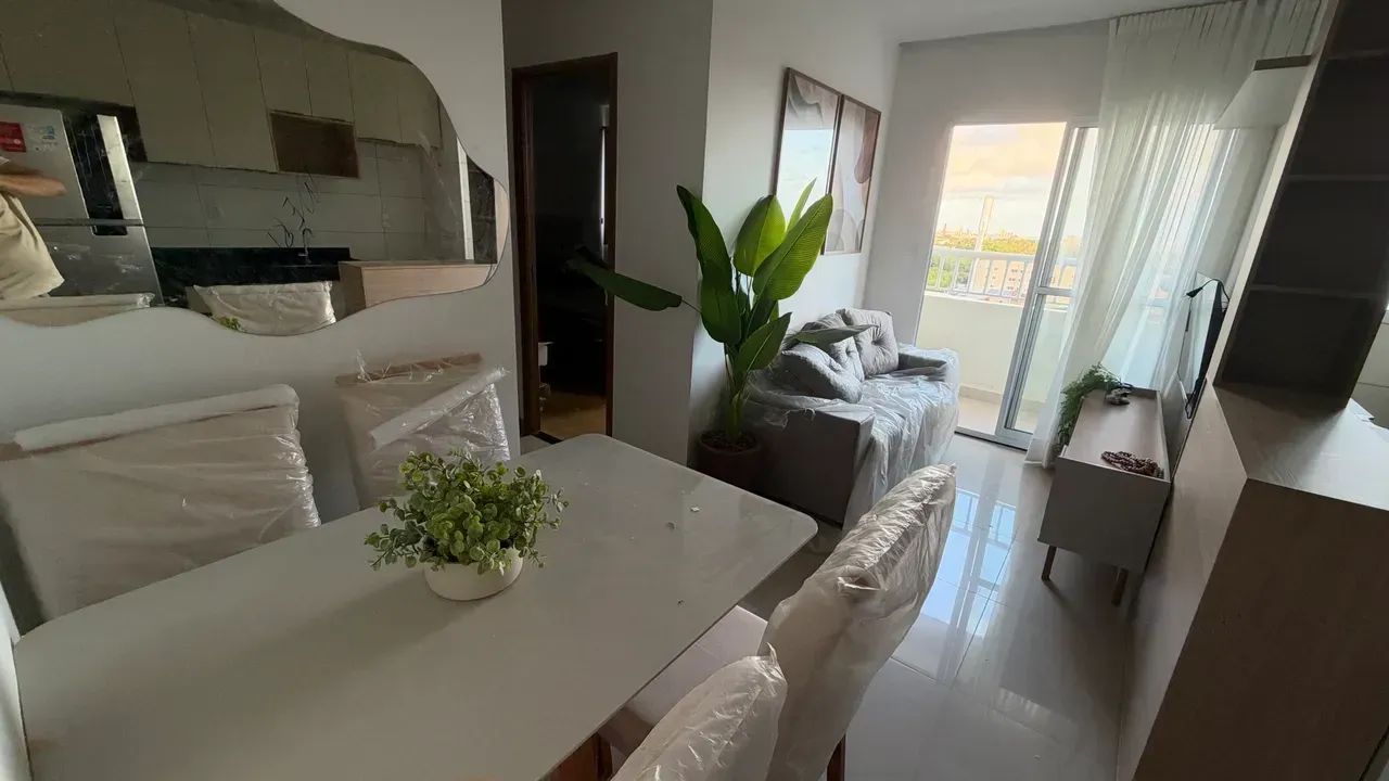 Alugo apartamento mobiliado/ com suite e varanda - elevador - Foto 3