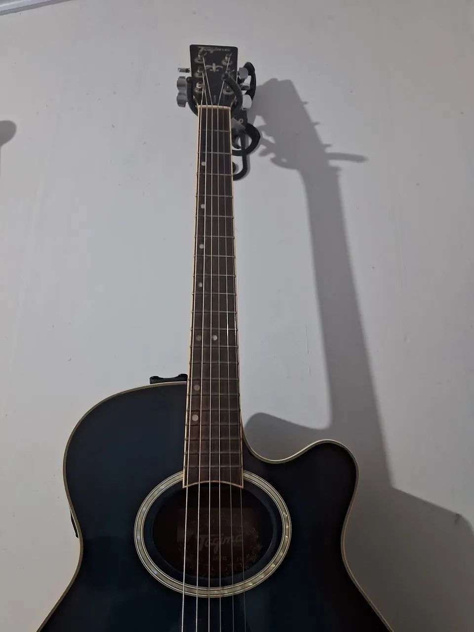 Vendo violão Tagima com beg 