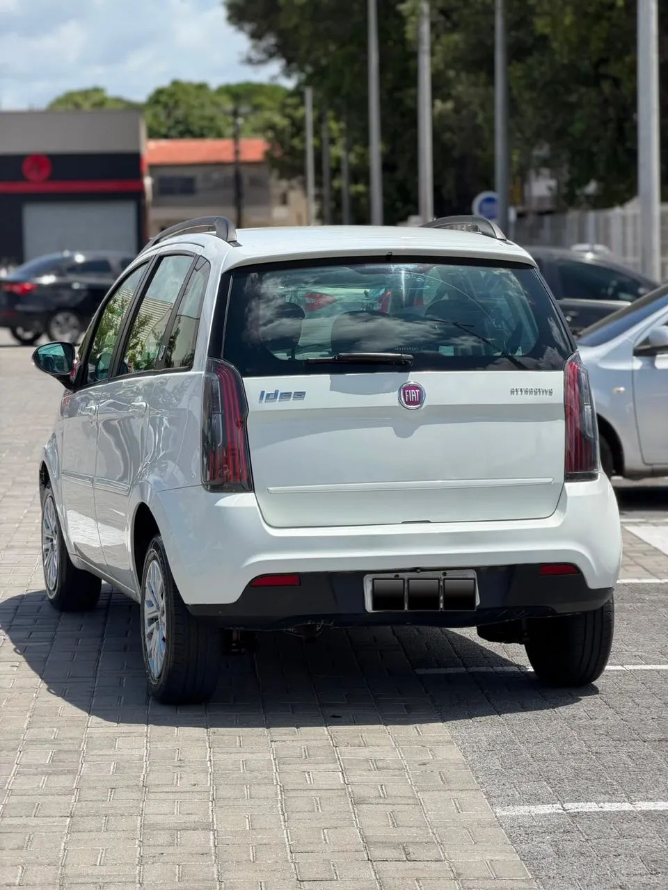 Fiat Idea Attractive 1.4 Fire Flex 8V 5P 2014 - Foto 4