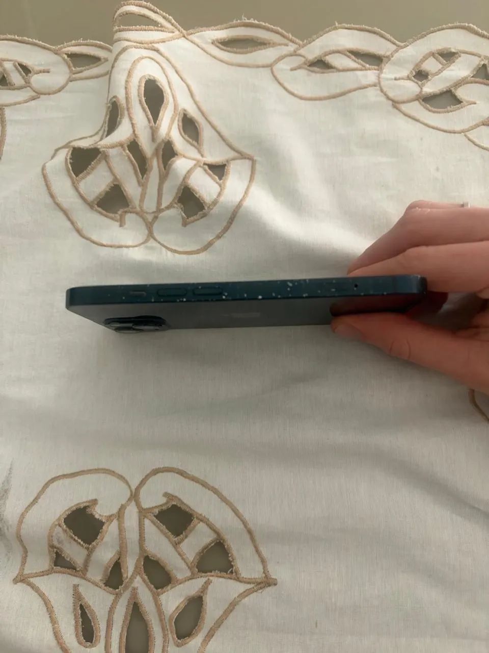 Iphone 13 1288gb - Usado - Foto 4